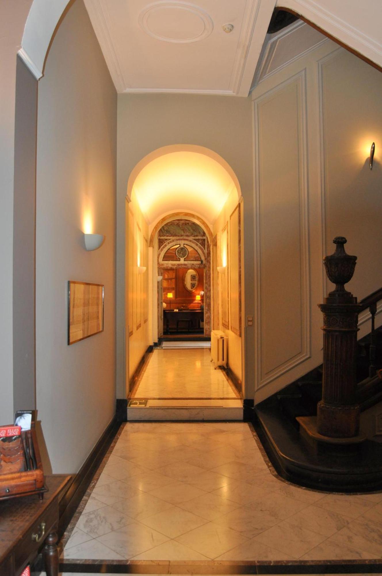 Le Dixseptieme 4* Brüssel
